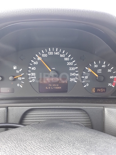 Mercedes E 240 2000, 216,000 km - 2.6 л - Bakı