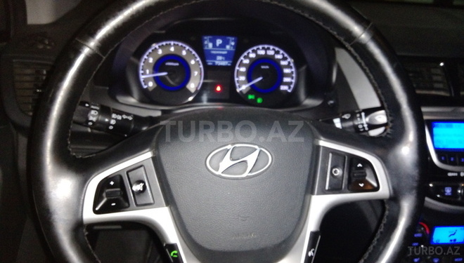 Hyundai Accent 2013, 71,300 km - 1.6 л - Bakı