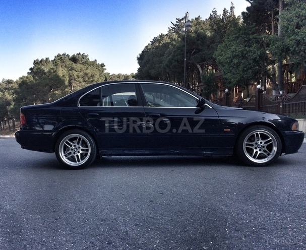 BMW 525 2001, 278,000 km - 2.5 л - Bakı