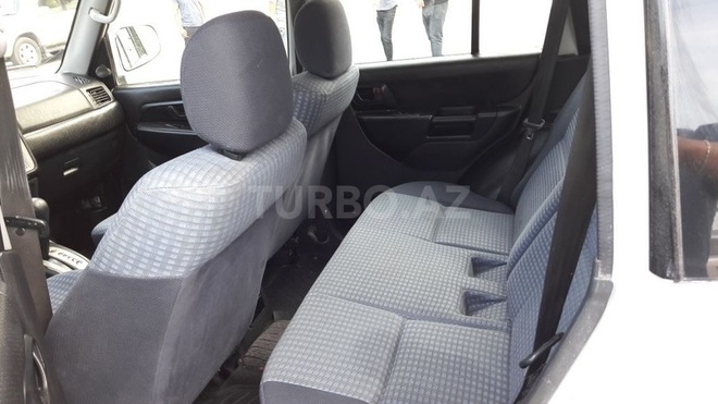 Mitsubishi Pajero io 2001, 225,000 km - 1.8 l - Sumqayıt
