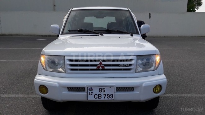 Mitsubishi Pajero io 2001, 225,000 km - 1.8 l - Sumqayıt