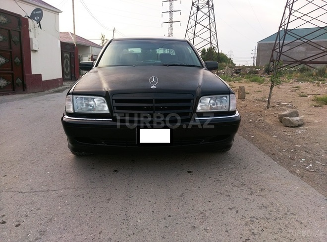 Mercedes C 230 2000, 218,107 km - 2.3 l - Bakı