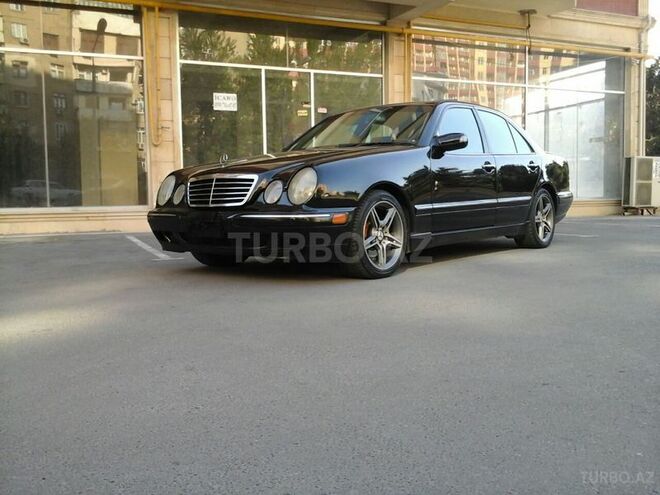 Mercedes E 320 2000, 230,000 km - 3.2 l - Bakı