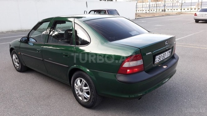 Opel Vectra 1997, 225,000 km - 2.0 l - Sumqayıt