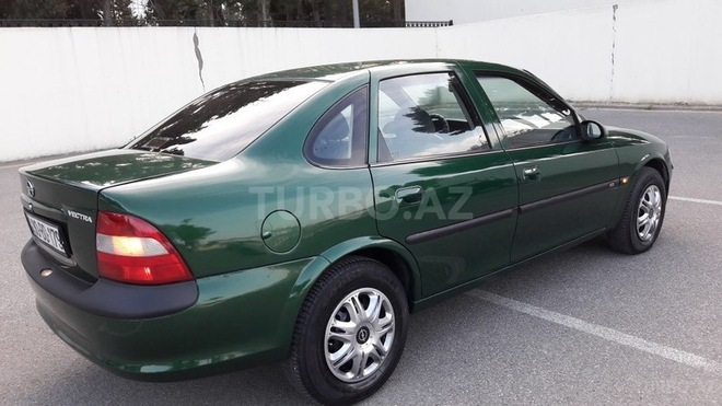 Opel Vectra 1997, 225,000 km - 2.0 l - Sumqayıt