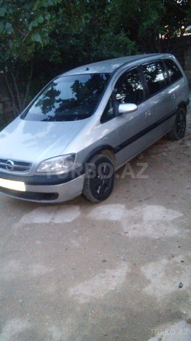 Opel Zafira 2003, 198,000 km - 2.0 l - Bakı