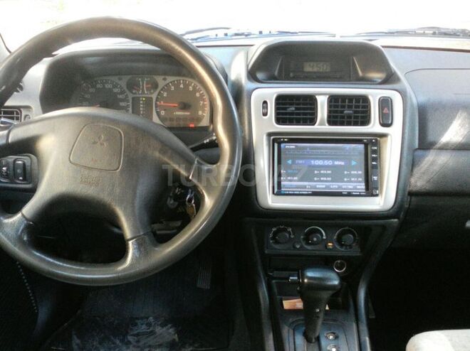 Mitsubishi Pajero io 2006, 158,000 km - 1.8 l - Sumqayıt