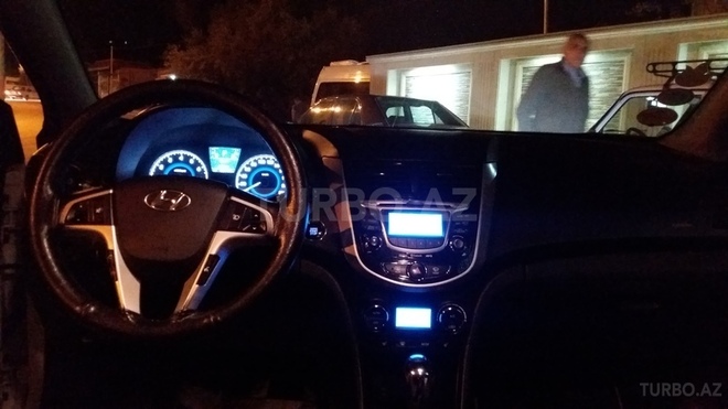 Hyundai Accent 2013, 52,400 km - 1.6 l - Bakı