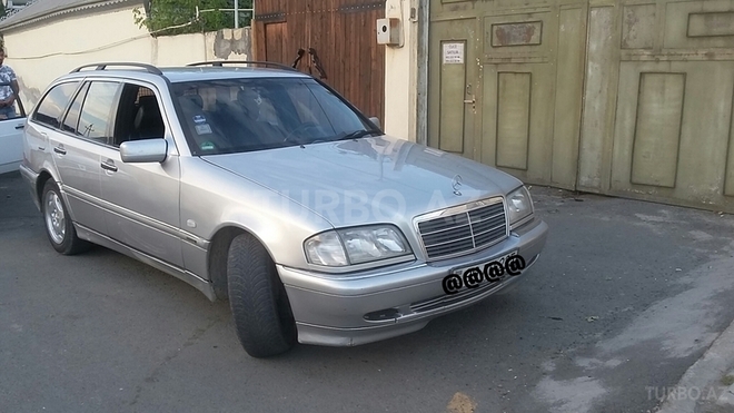 Mercedes C 200 1998, 230,000 km - 2.0 l - Qazax