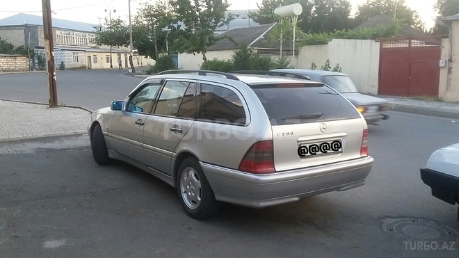 Mercedes C 200 1998, 230,000 km - 2.0 l - Qazax