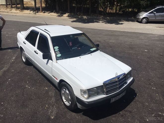 Mercedes 190 1993, 385,000 km - 2.5 l - Bakı