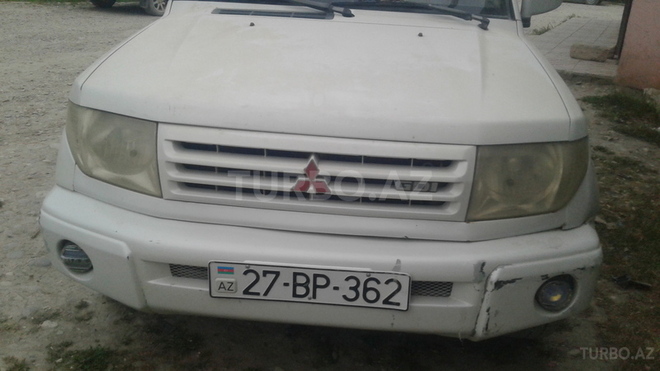 Mitsubishi Pajero io 1999, 145,658 km - 0.2 l - Xudat