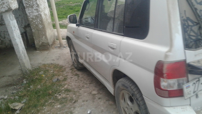 Mitsubishi Pajero io 1999, 145,658 km - 0.2 l - Xudat