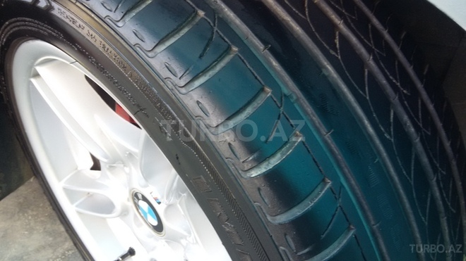 BMW 523 1999, 216,000 km - 2.5 l - Bakı