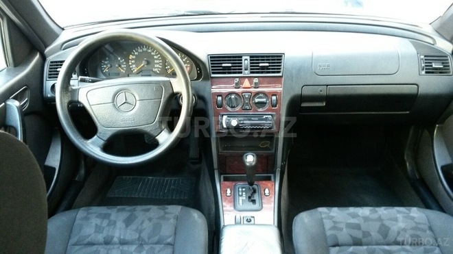 Mercedes C 180 1998, 234,000 km - 1.8 л - Bakı
