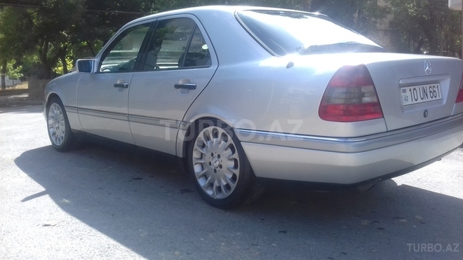Mercedes C 180 1994, 270,000 km - 1.8 l - Bakı
