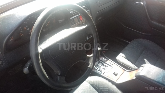 Mercedes C 180 1994, 270,000 km - 1.8 l - Bakı
