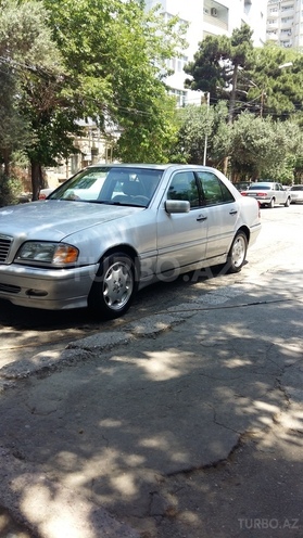 Mercedes C 230 1999, 265,000 km - 2.3 л - Bakı