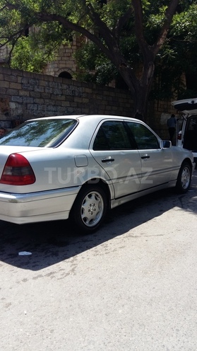 Mercedes C 230 1999, 265,000 km - 2.3 л - Bakı