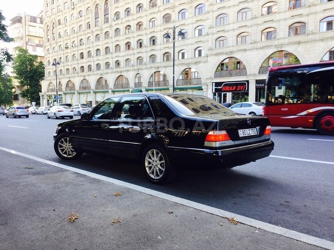 Mercedes S 320 1997, 262,000 km - 3.2 l - Bakı