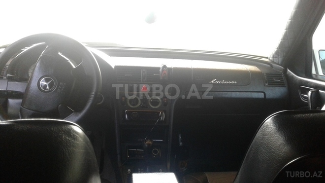 Mercedes C 230 1998, 250,000 km - 0.3 l - Bakı
