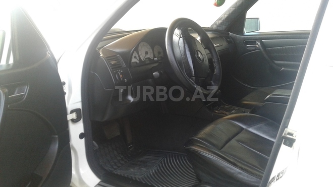 Mercedes C 230 1998, 250,000 km - 0.3 l - Bakı