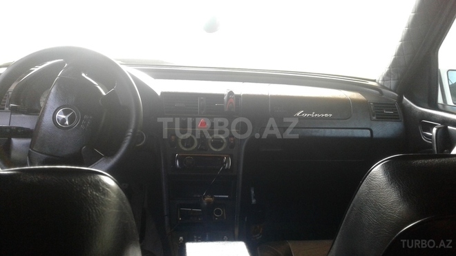 Mercedes C 230 1998, 250,000 km - 0.3 l - Bakı