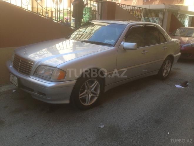 Mercedes C 230 1999, 275,000 km - 2.3 л - Bakı
