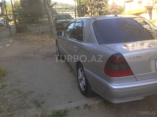 Mercedes C 230 1999, 275,000 km - 2.3 л - Bakı