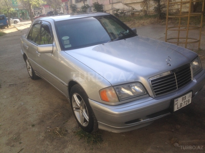 Mercedes C 230 1999, 275,000 km - 2.3 л - Bakı