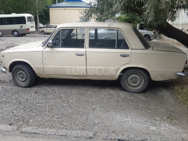LADA (VAZ) 21011 1979, 200,000 km - 0.2 л - Sumqayıt
