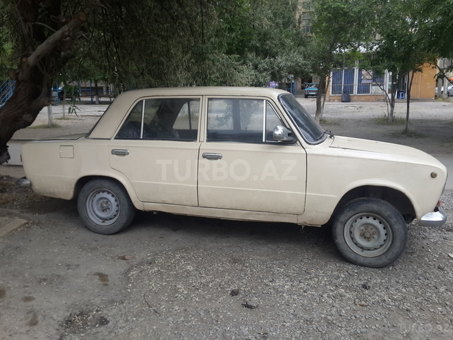 LADA (VAZ) 21011 1979, 200,000 km - 0.2 л - Sumqayıt