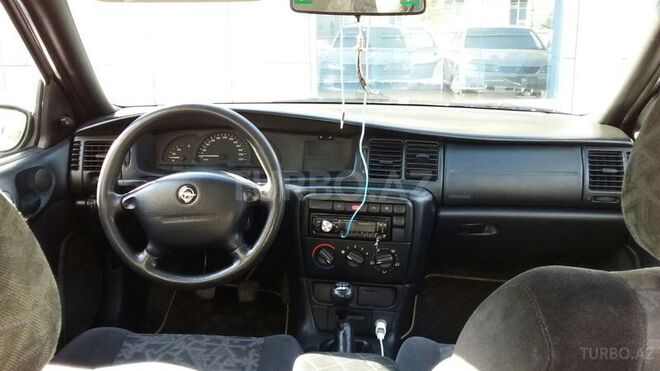 Opel Vectra 1998, 270,150 km - 1.6 l - Bakı