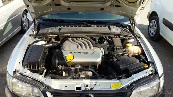 Opel Vectra 1998, 270,150 km - 1.6 l - Bakı