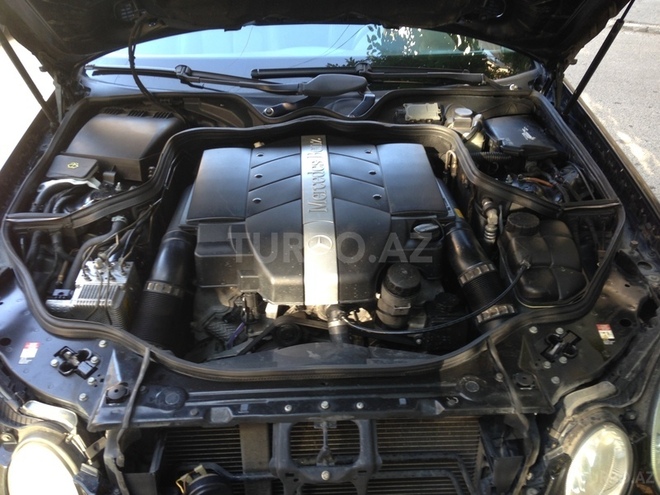 Mercedes E 320 2002, 259,000 km - 3.2 л - Bakı
