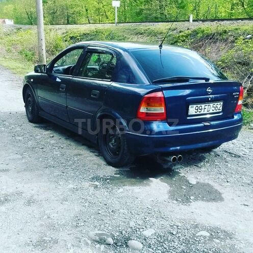 Opel Vectra 1996, 185,000 km - 1.6 л - Zaqatala