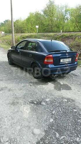 Opel Vectra 1996, 185,000 km - 1.6 л - Zaqatala