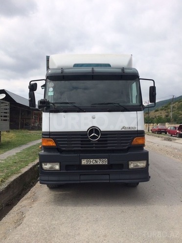 Mercedes Atego 2528 2000, 305,000 km - 6.4 л - Şəki