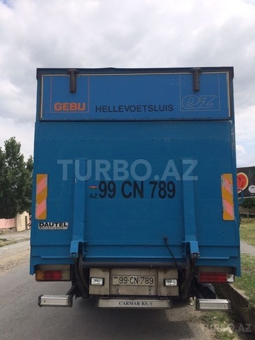 Mercedes Atego 2528 2000, 305,000 km - 6.4 л - Şəki