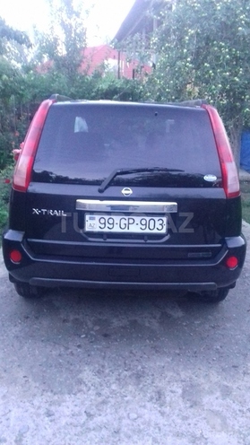 Nissan X-Trail 2003, 182,294 km - 2.0 l - Qax