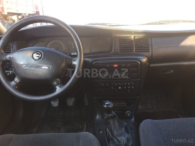 Opel Vectra 1999, 360,000 km - 1.6 l - Bakı