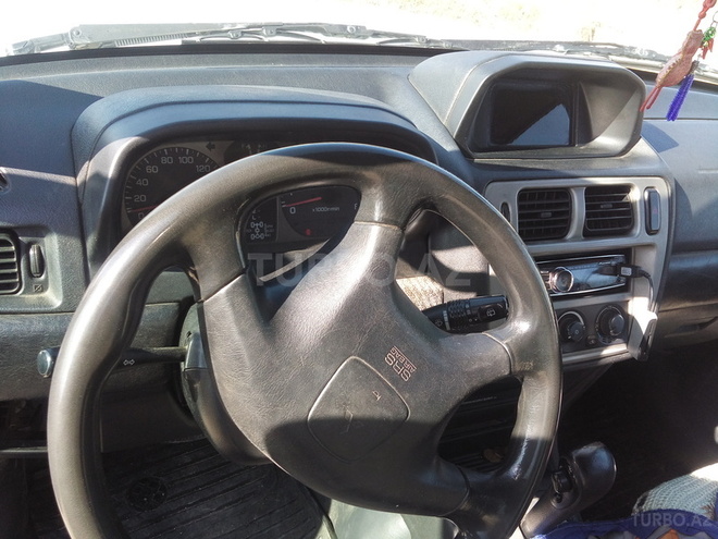 Mitsubishi Pajero io 2000, 210,000 km - 1.8 л - Sumqayıt
