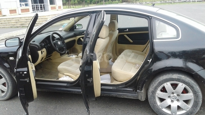 Volkswagen Passat 2001, 280,000 km - 1.8 л - Balakən