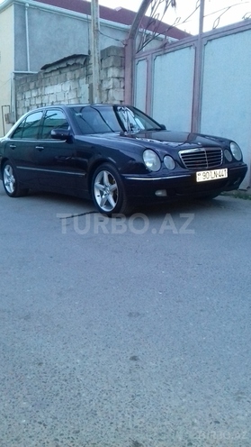 Mercedes E 270 1999, 30,412 km - 2.7 l - Bakı