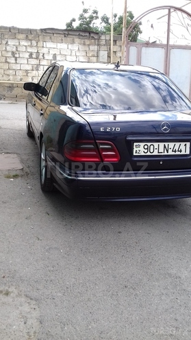 Mercedes E 270 1999, 30,412 km - 2.7 l - Bakı