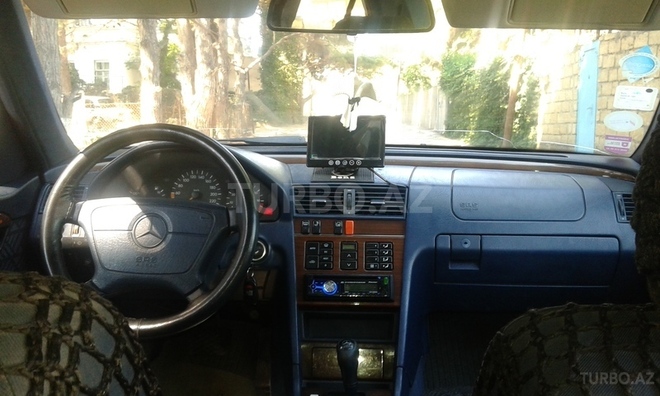 Mercedes C 220 1994, 200,000 km - 2.2 l - Sumqayıt