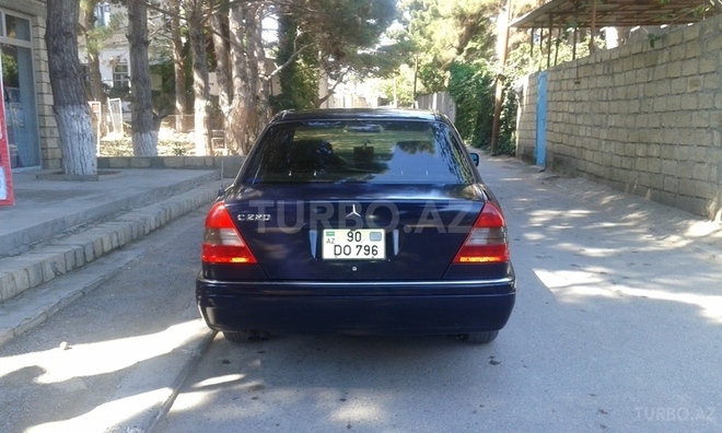 Mercedes C 220 1994, 200,000 km - 2.2 l - Sumqayıt
