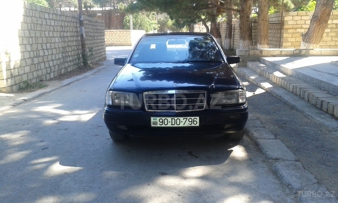 Mercedes C 220 1994, 200,000 km - 2.2 l - Sumqayıt
