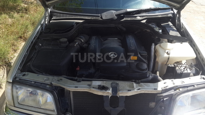 Mercedes C 240 1999, 114,000 km - 2.4 l - Bakı