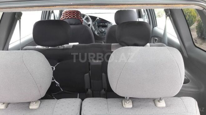 Kia Carens 2002, 199,000 km - 2.0 л - Bakı
